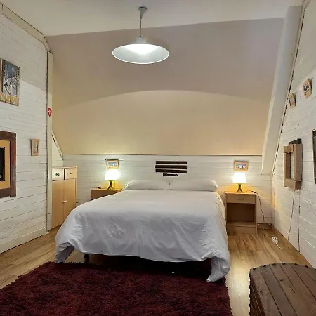 Sextas. Basico Y Comodo Appartamento Formigal